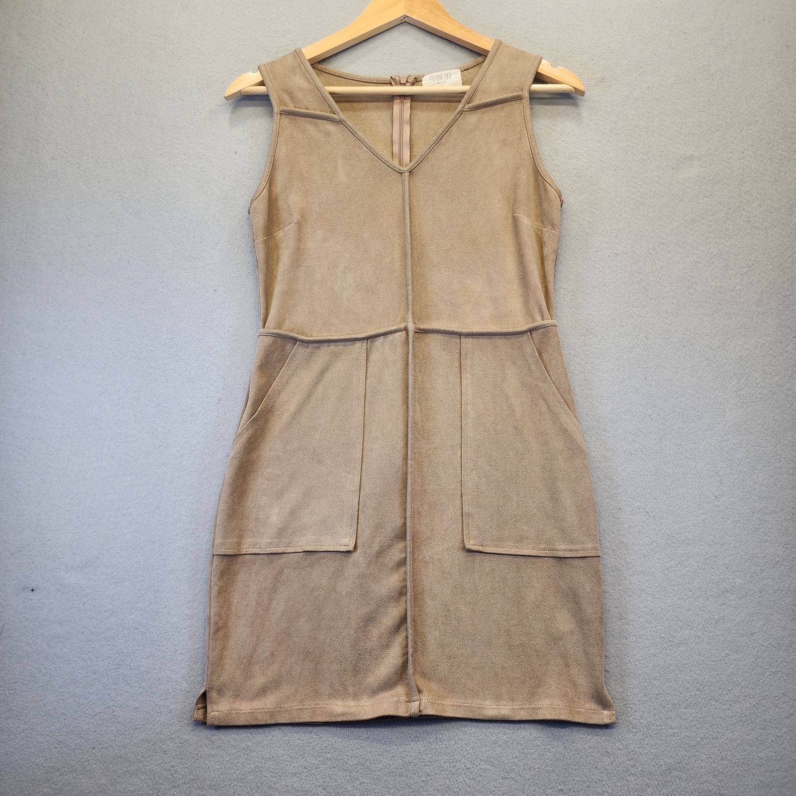 Sienna Sky Tan Faux Suede V-Neck Shift Dress W/ Pockets Womens Small Sleeveless